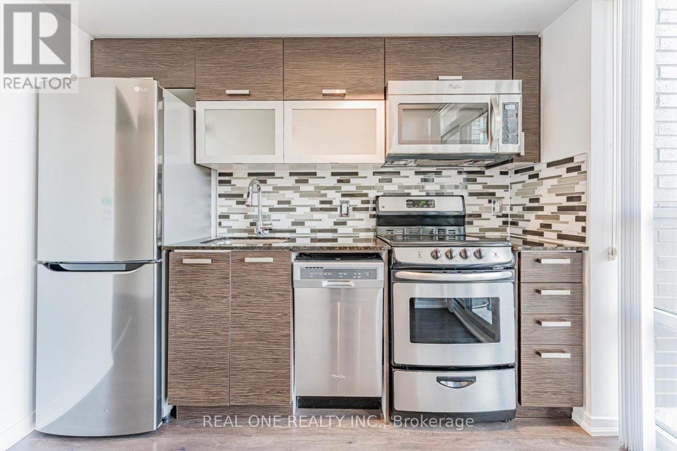 846 - 68 ABELL STREET - Photo 10