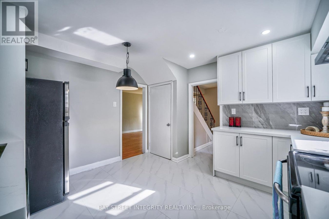 63 ROSSBURN DRIVE - Photo 10