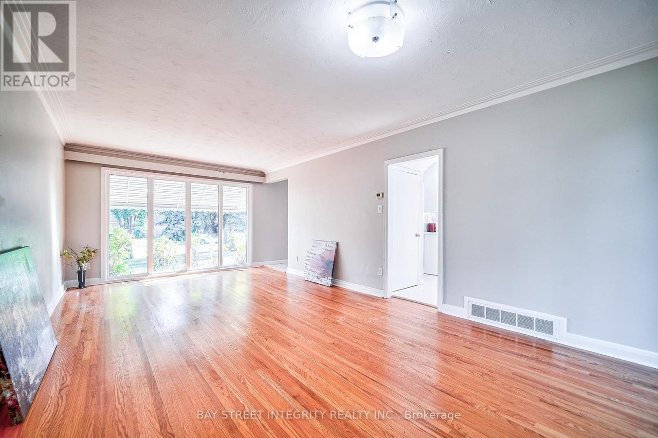 63 ROSSBURN DRIVE - Photo 14