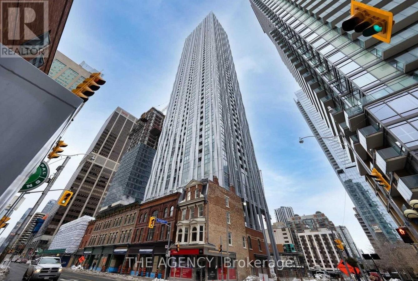 711 - 1 YORKVILLE AVENUE - Photo 2