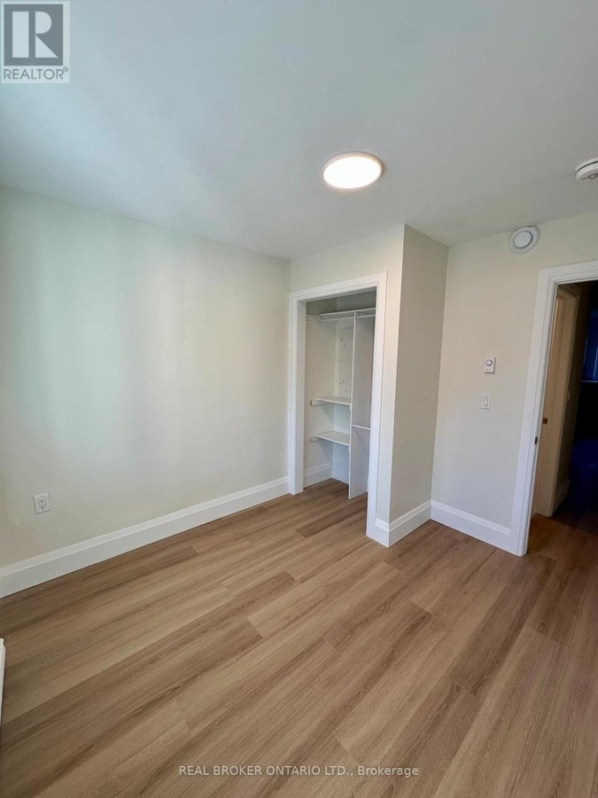 2 - 659 VAUGHAN ROAD - Photo 8