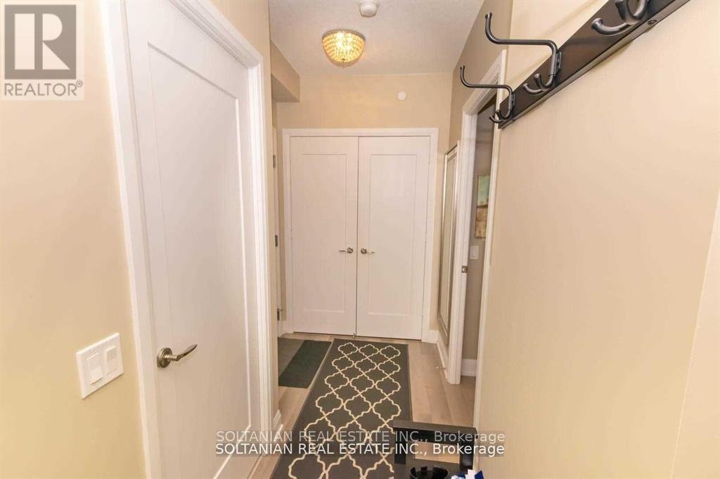 4504 - 56 ANNIE CRAIG DRIVE - Photo 16