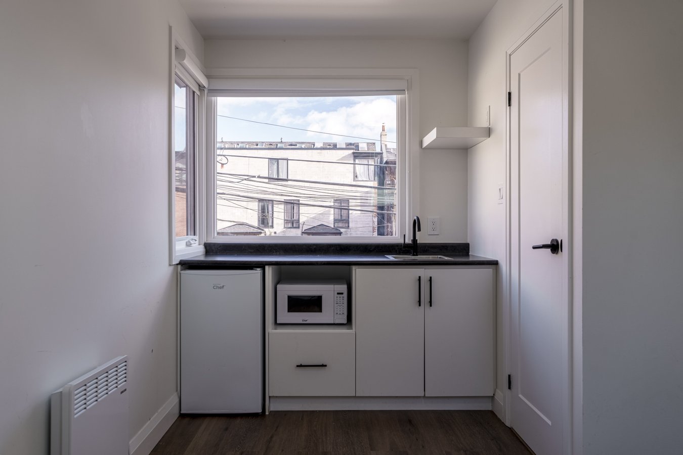 392 Berkeley Street - Photo 10