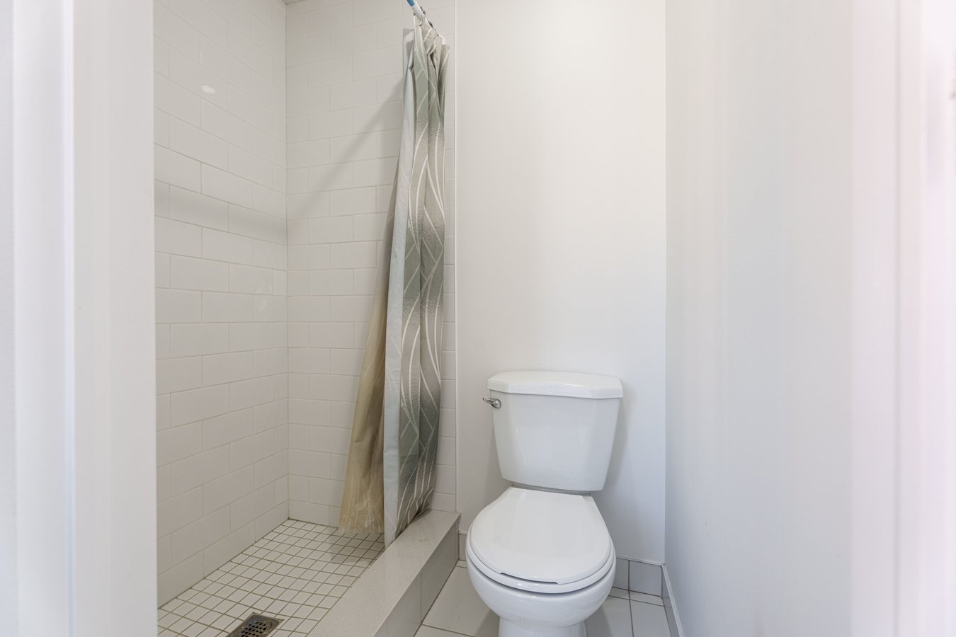 392 Berkeley Street - Photo 12