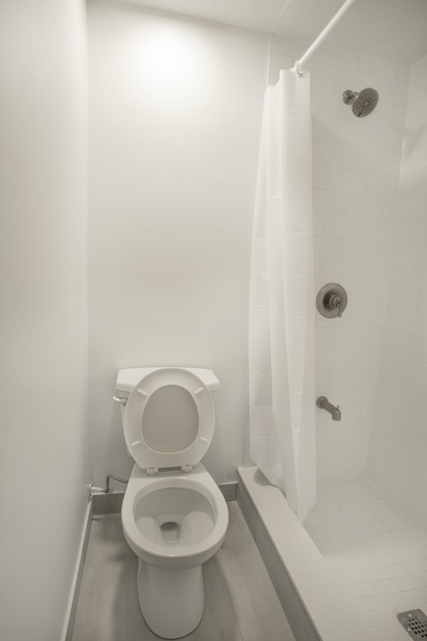 392 Berkeley Street - Photo 5