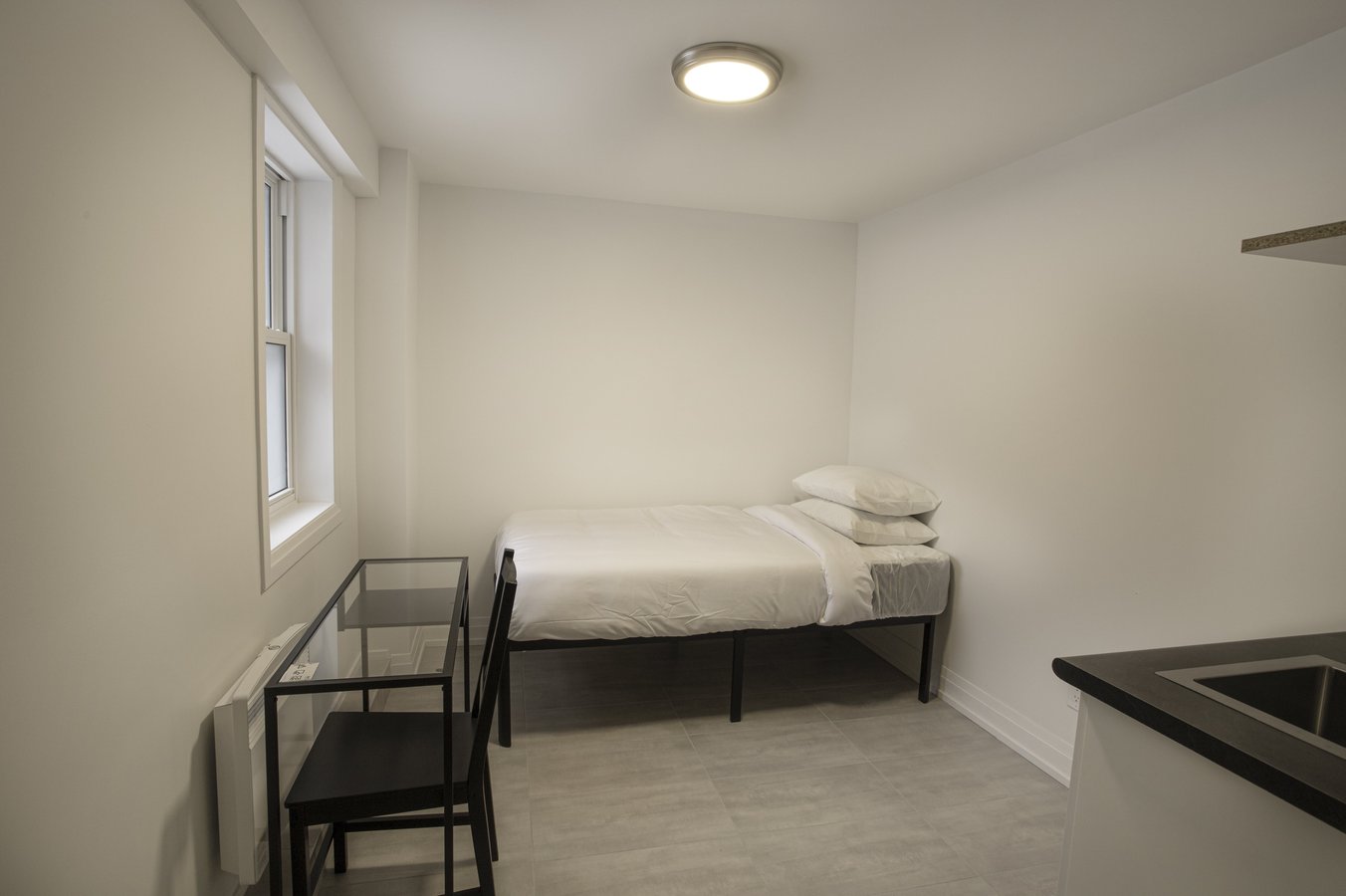 392 Berkeley Street - Photo 6