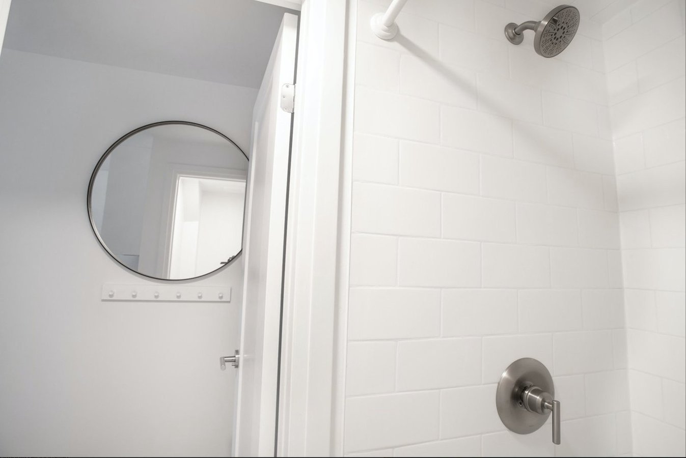 392 Berkeley Street - Photo 7