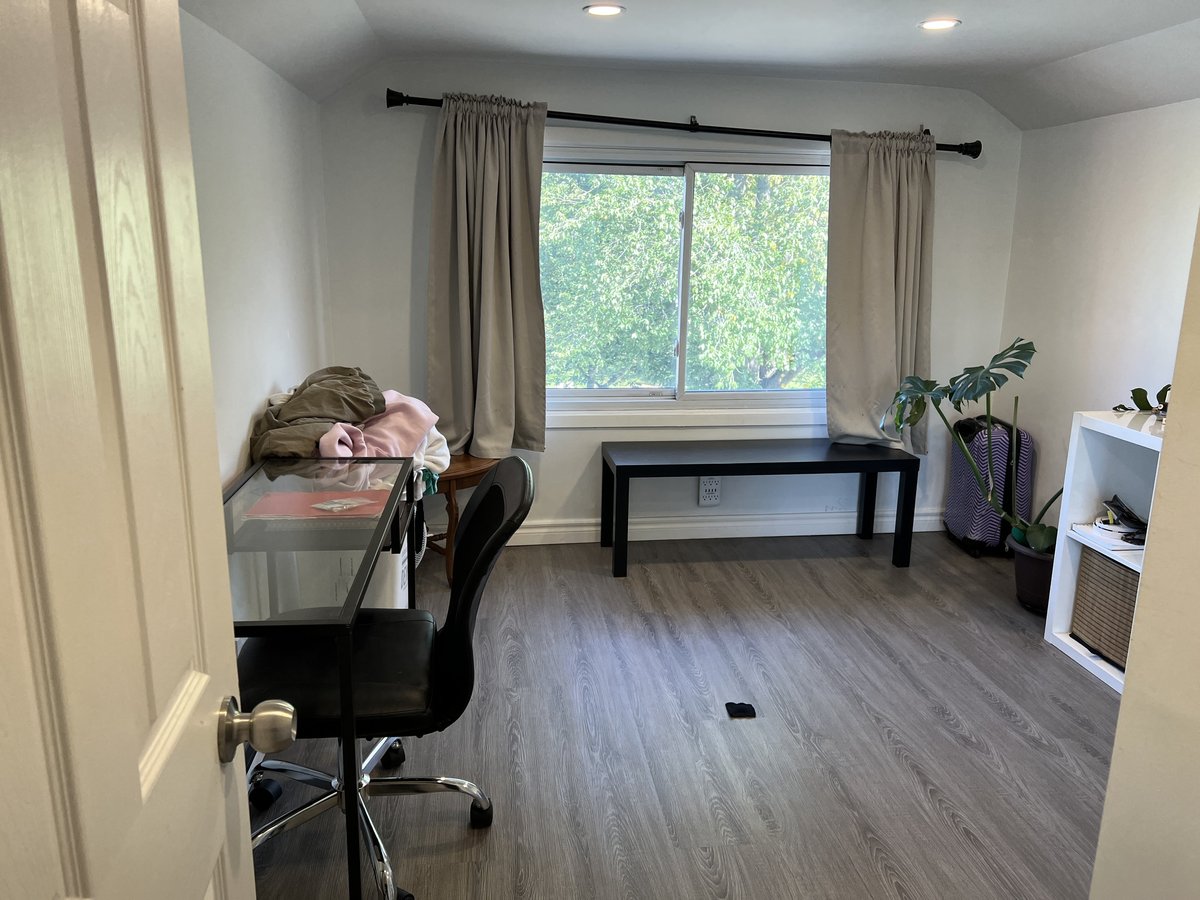 296 Bathurst Street - Photo 9