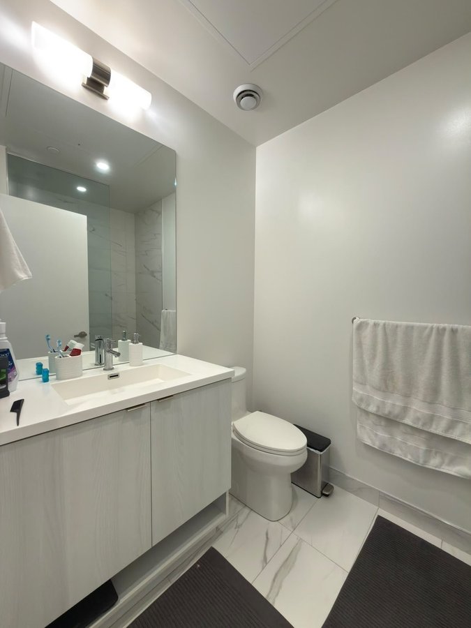 138 Downes Street - Photo 4