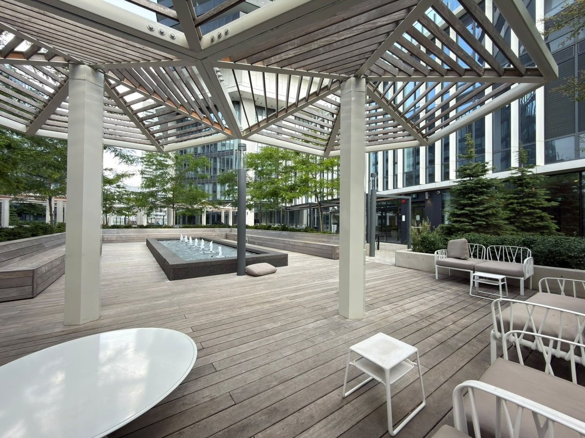 138 Downes Street - Photo 8