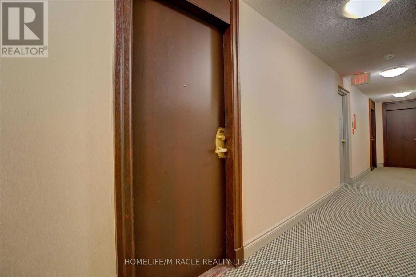 1509 - 30 GRAND TRUNK CRESCENT - Photo 4