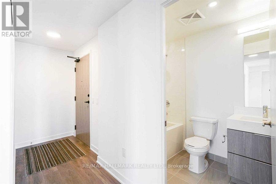 921 - 35 TUBMAN AVENUE - Photo 7