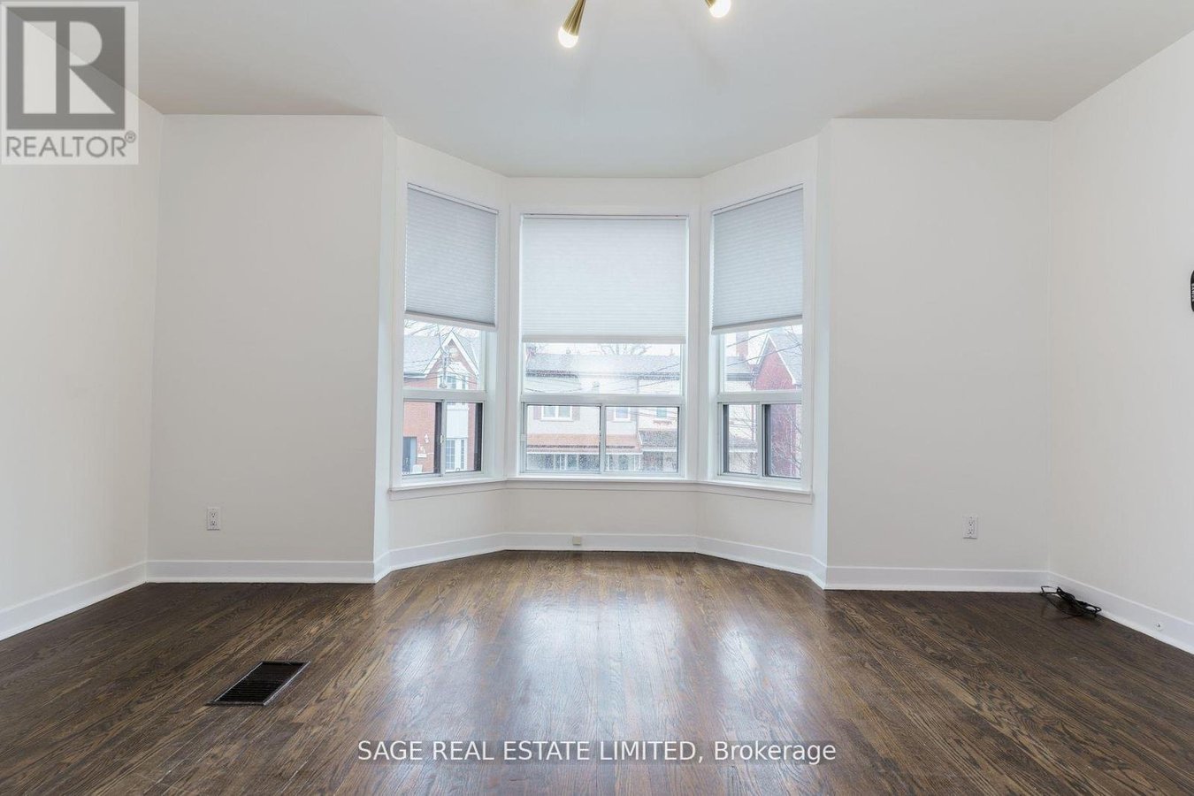 160 GORE VALE AVENUE - Photo 6