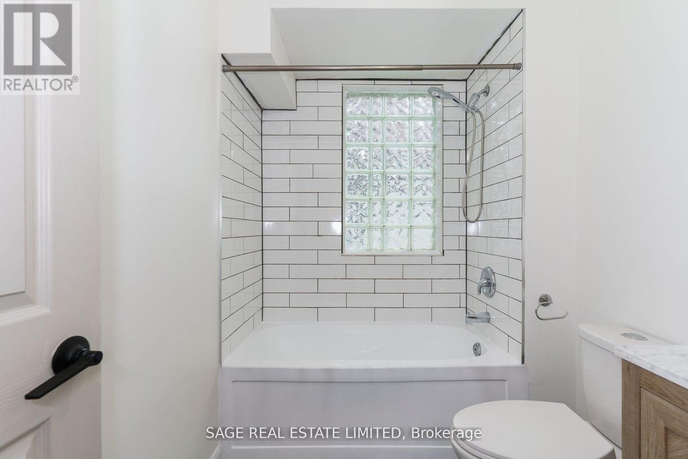 160 GORE VALE AVENUE - Photo 11