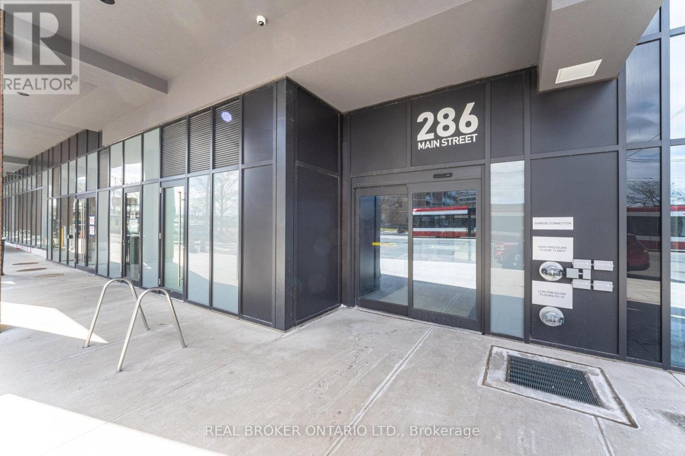 2602 - 286 MAIN STREET - Photo 2