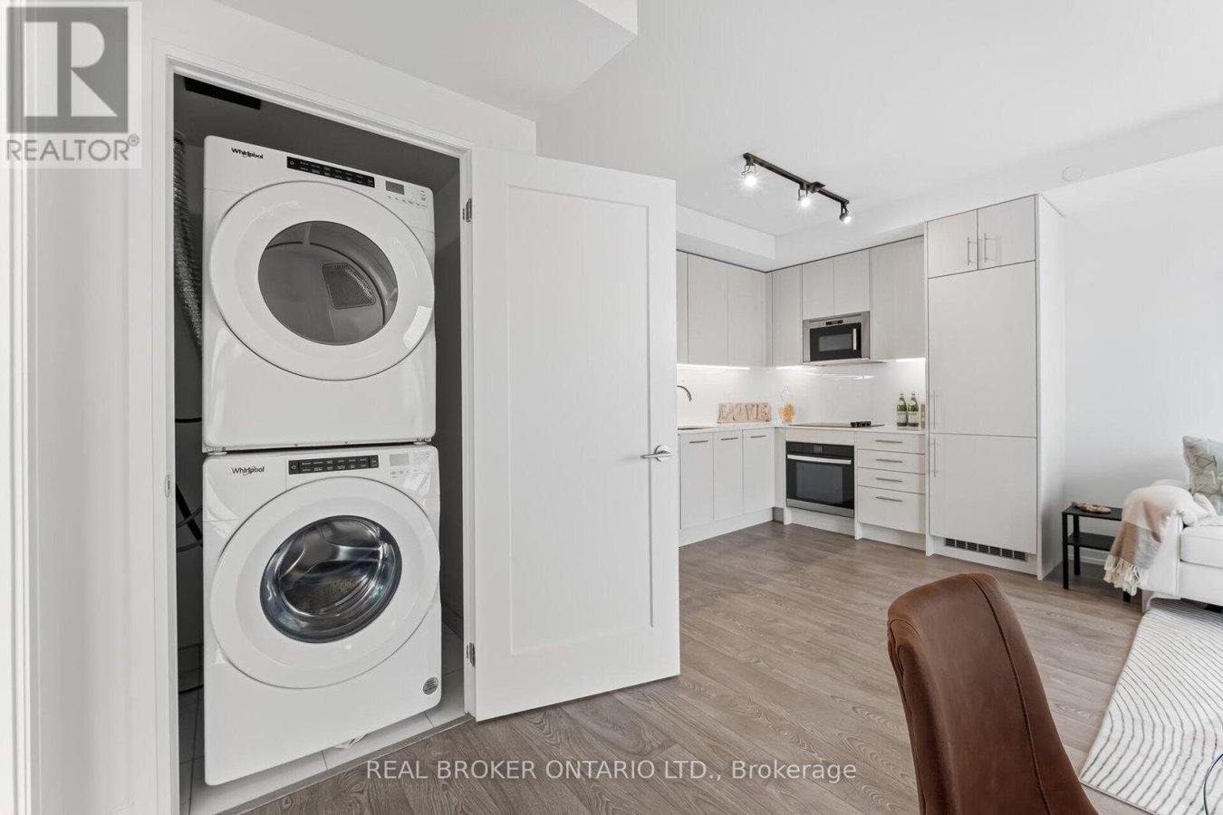 2602 - 286 MAIN STREET - Photo 21