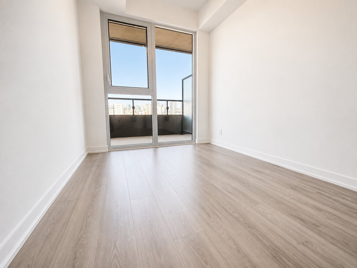 285 Dufferin Street - Photo 5
