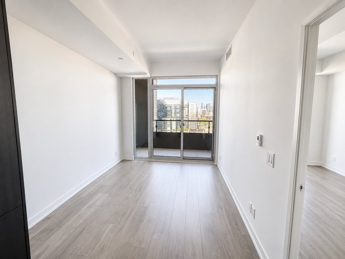 285 Dufferin Street - Photo 4