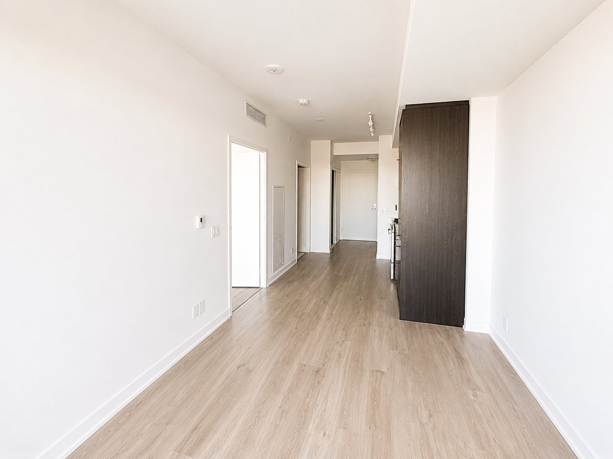 285 Dufferin Street - Photo 10