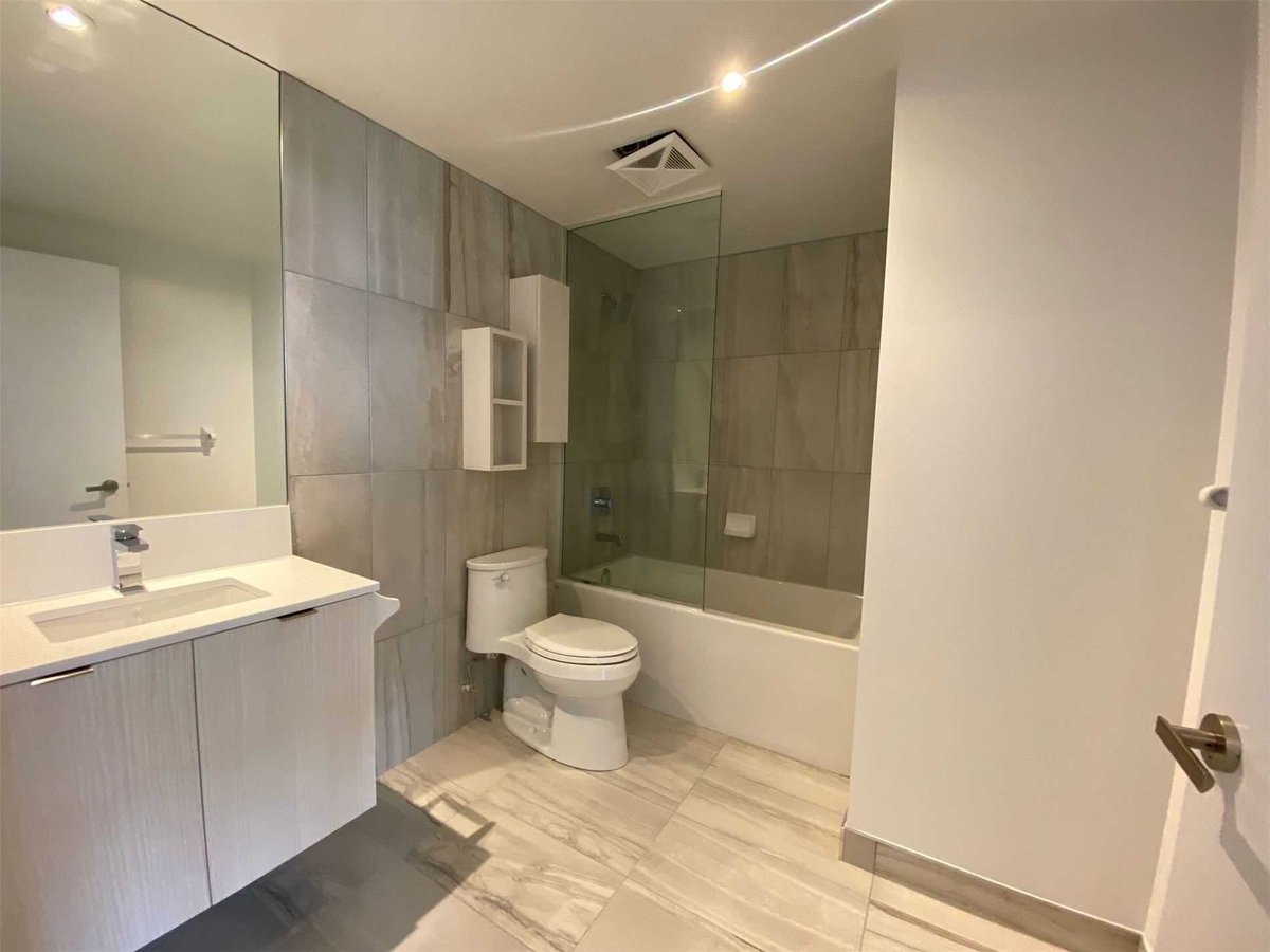 195 Redpath Avenue - Photo 7