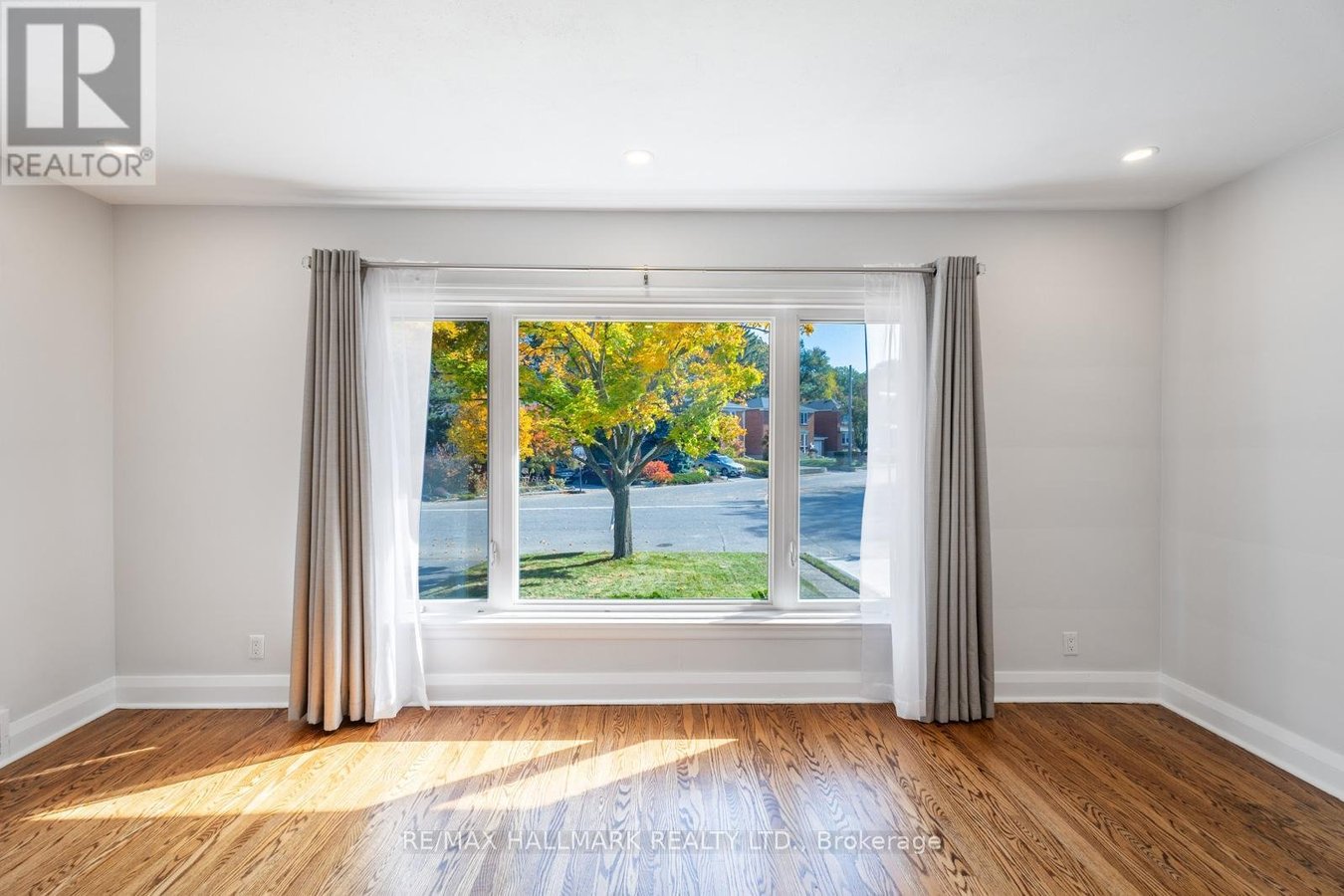 66 FERNCROFT DRIVE - Photo 5