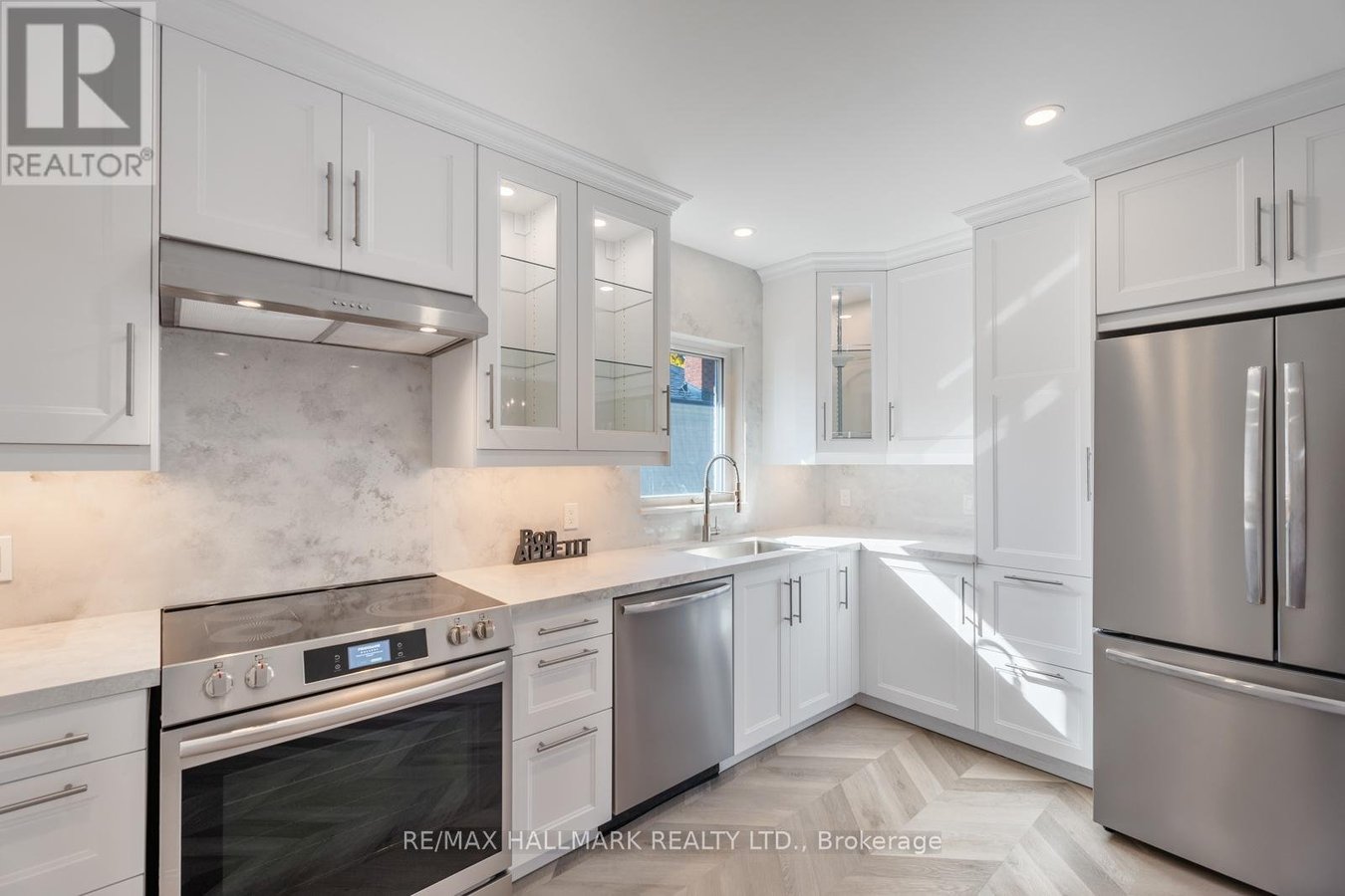 66 FERNCROFT DRIVE - Photo 9