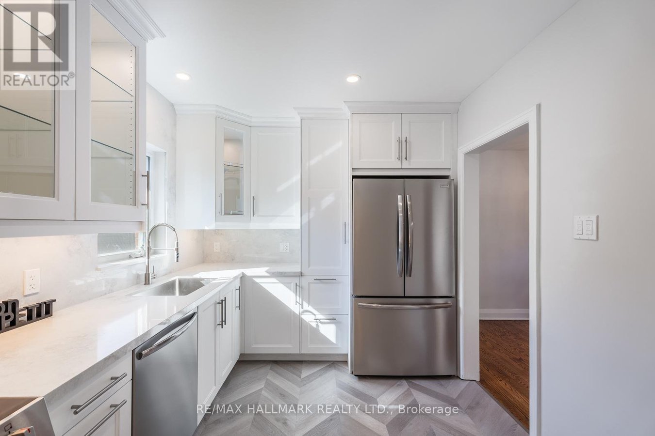 66 FERNCROFT DRIVE - Photo 10
