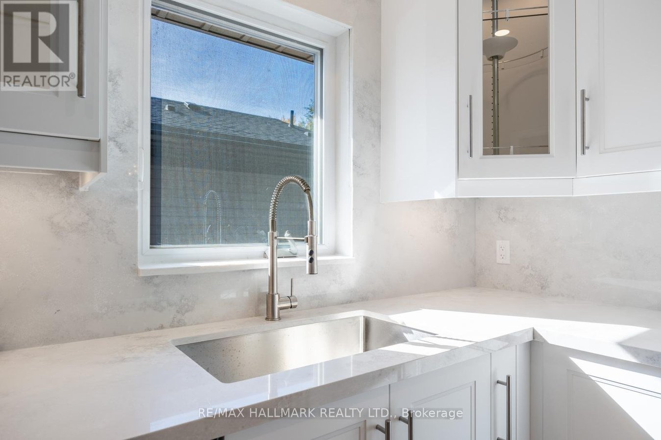 66 FERNCROFT DRIVE - Photo 12