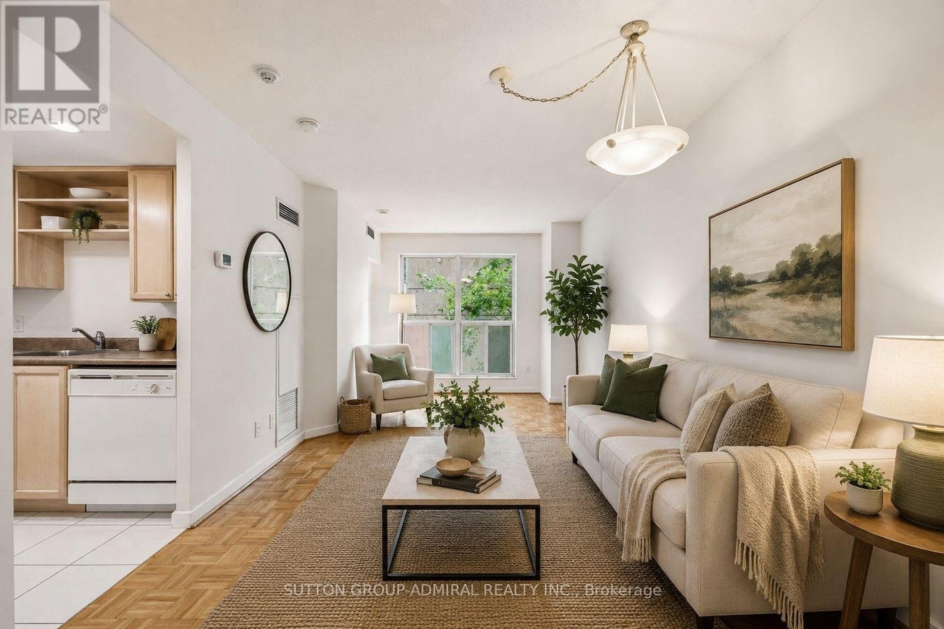1713 - 8 PARK ROAD - Photo 1
