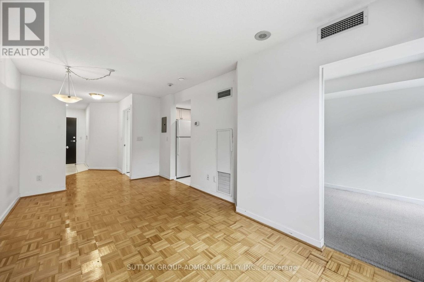 1713 - 8 PARK ROAD - Photo 7