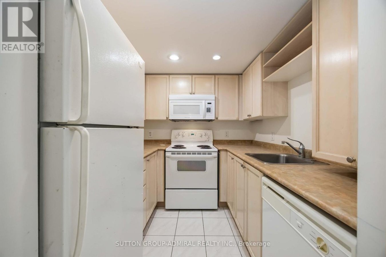 1713 - 8 PARK ROAD - Photo 11