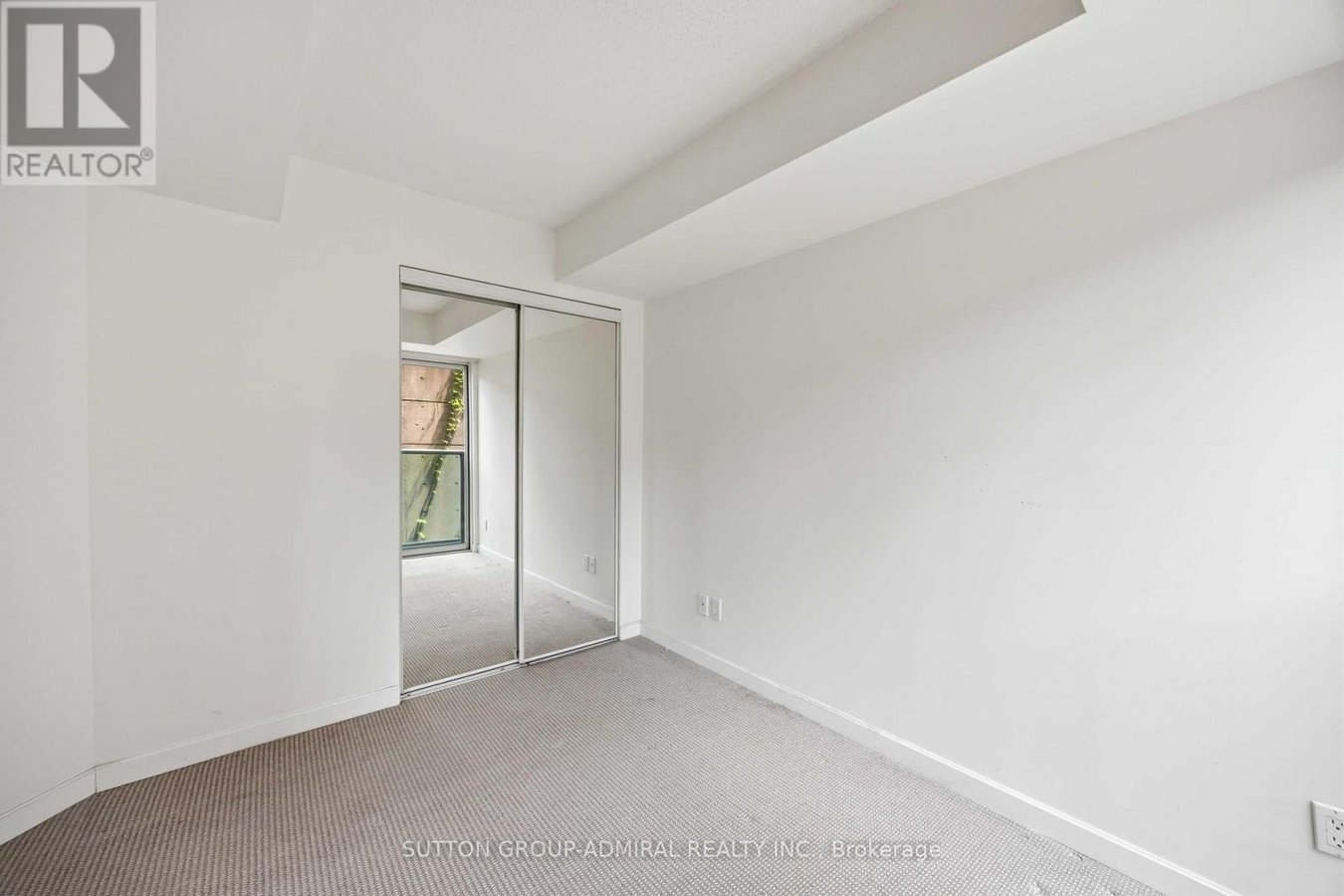 1713 - 8 PARK ROAD - Photo 16
