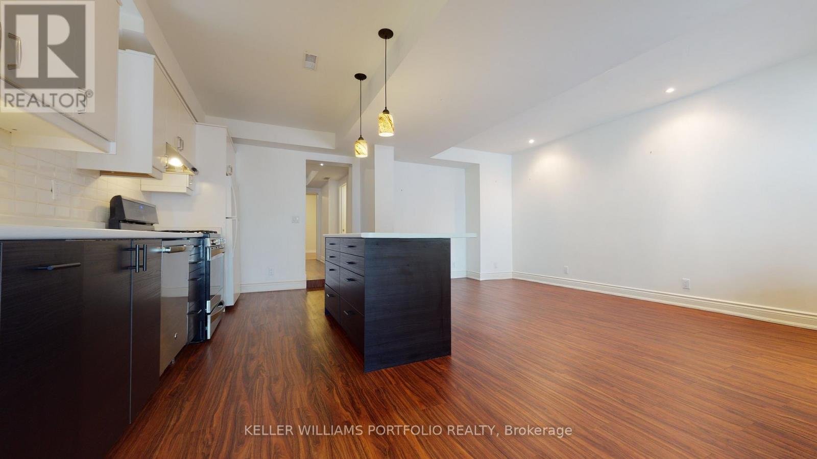 5 - 546 EGLINTON AVENUE E - Photo 8
