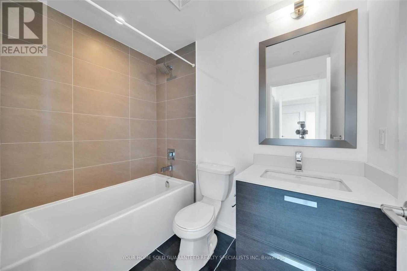 2606 - 11 BOGERT AVENUE - Photo 14
