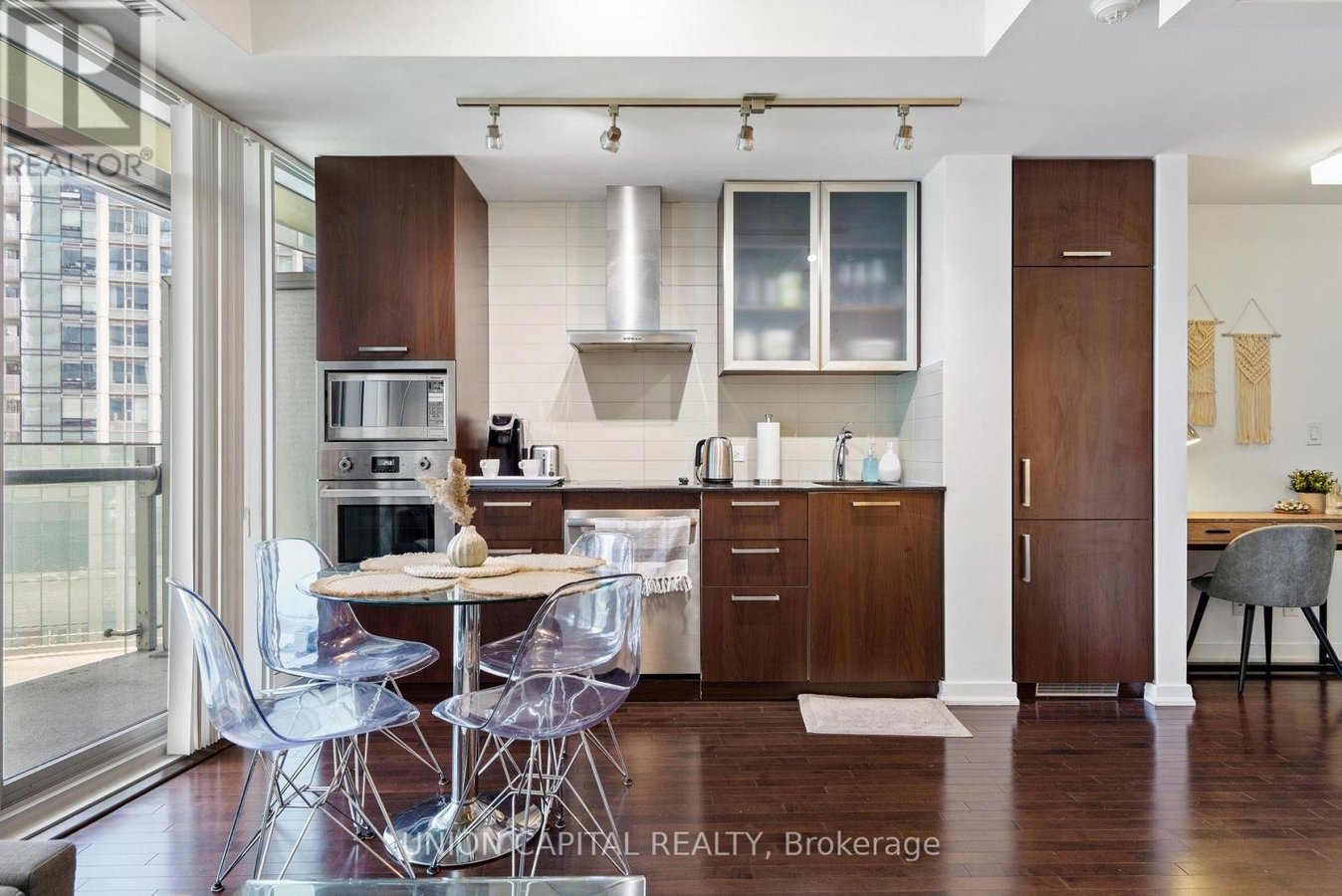 501 - 12 YORK STREET - Photo 4