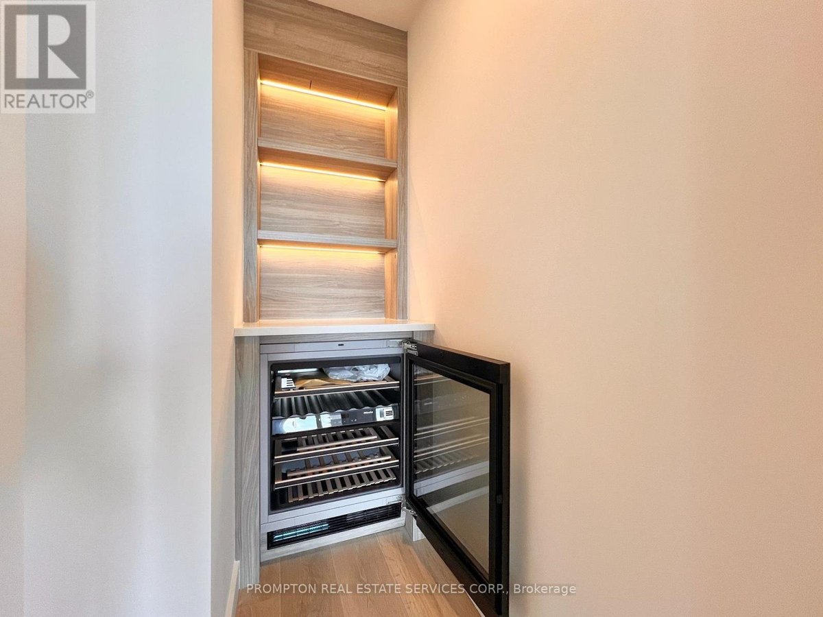 2016 - 68 ESTHER SHINER BOULEVARD - Photo 4