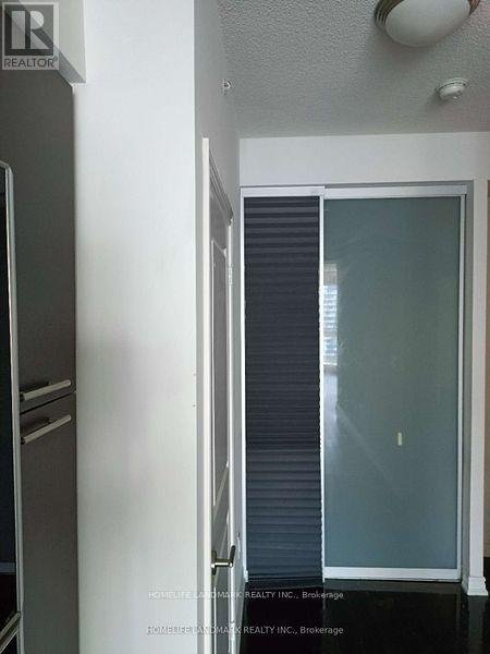 4616 - 386 YONGE STREET - Photo 8