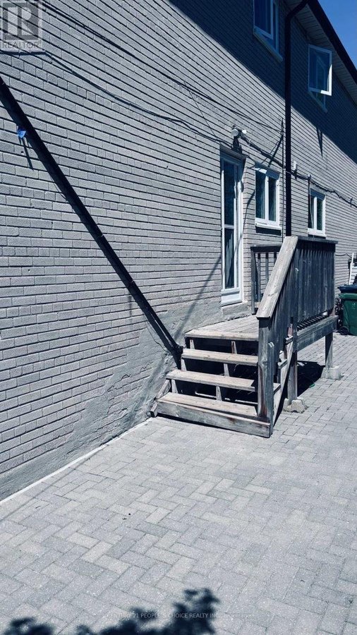 A- MAIN FLOOR - 812 ELLESMERE ROAD - Photo 2