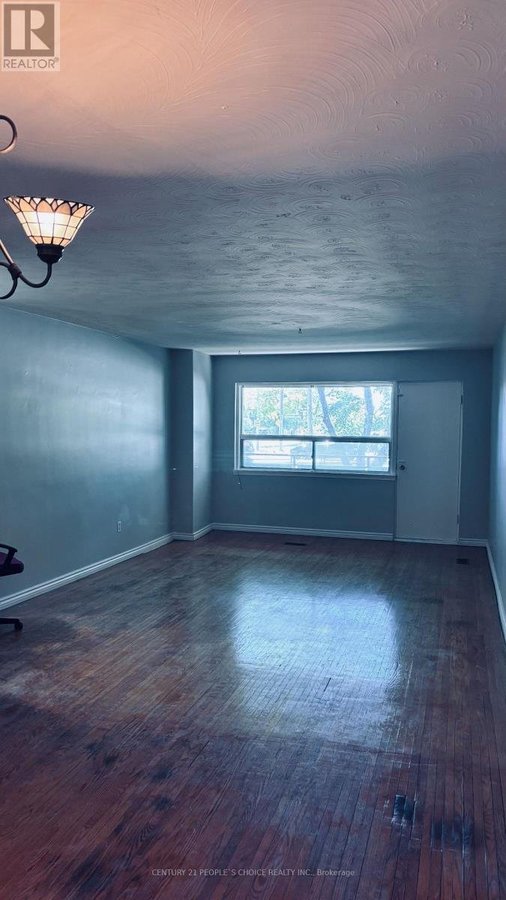 A- MAIN FLOOR - 812 ELLESMERE ROAD - Photo 8