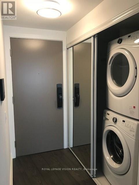 1412 - 10 YORK STREET - Photo 9