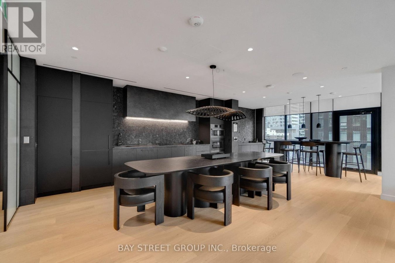 1813S - 110 BROADWAY AVENUE - Photo 29
