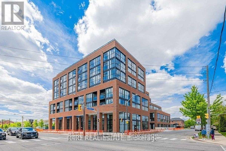 415 - 2300 ST CLAIR AVENUE W - Photo 1