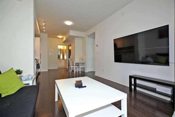 460 Adelaide Street East - Photo 7
