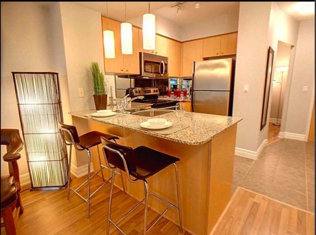 8 Scollard Street - Photo 3