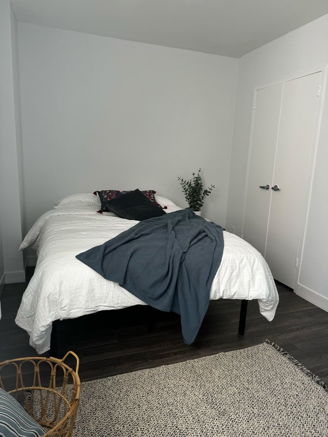 100 Wellesley Street East - Photo 2