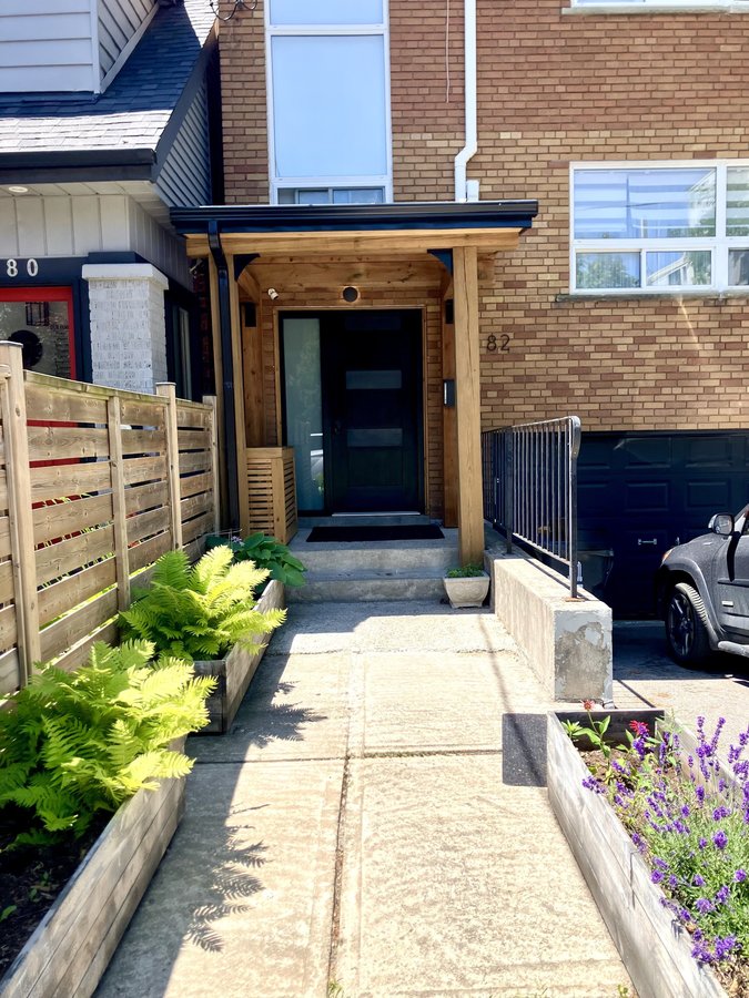 82 Wayland Avenue - Photo 1