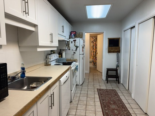 10 Hewitt Avenue - Photo 11