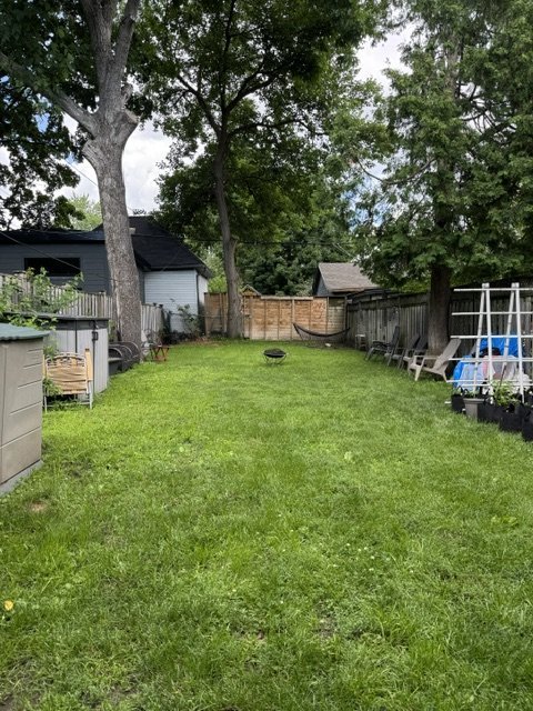 10 Hewitt Avenue - Photo 2