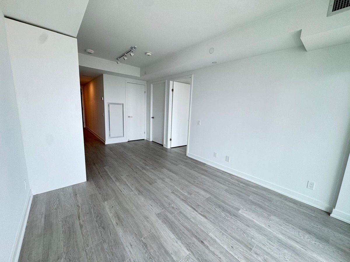 89 Queen Street East - Photo 5