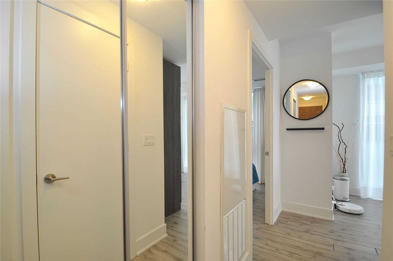 200 Bloor Street West - Photo 13